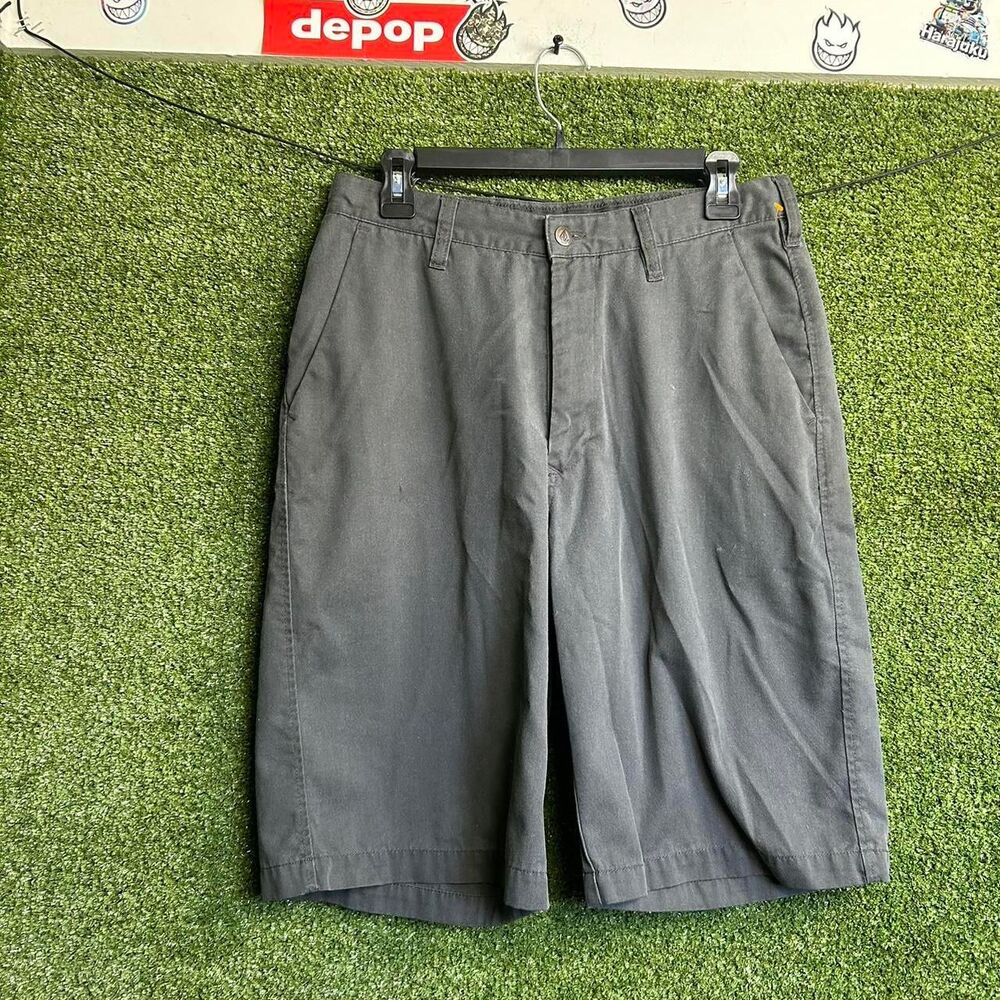 Volcom Men's Grey and Black Shorts